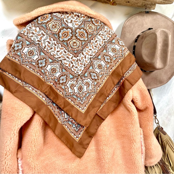 Vintage Accessories - Trendy boho scarf/neck wrap w western equestrian vibe made in ITALY